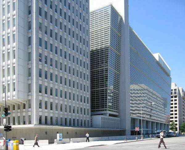 Ponderea resurselor provenite din deşeurile reciclate în UE a crescut cu aproape 50%