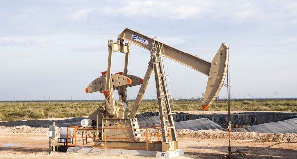 Ar putea impune Rusia propriul său plafon de preţ la barilul de petrol?