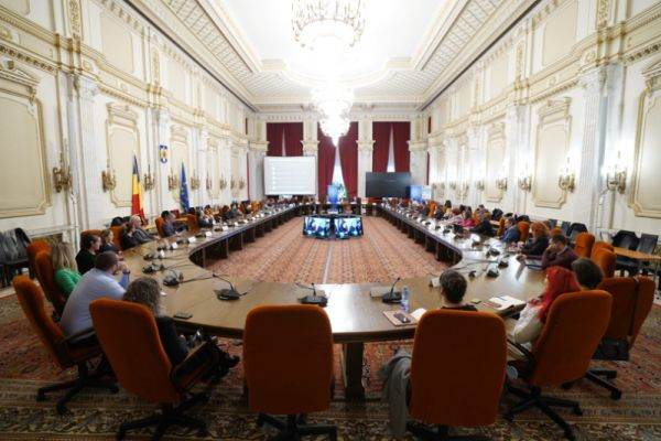 Unităţile medicale private au un rol decisiv în prevenirea şi tratarea afecţiunilor