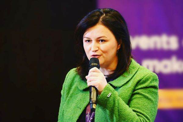 Ioana Arsenie, Fondator Trusted Advisor Strategy & Finance 