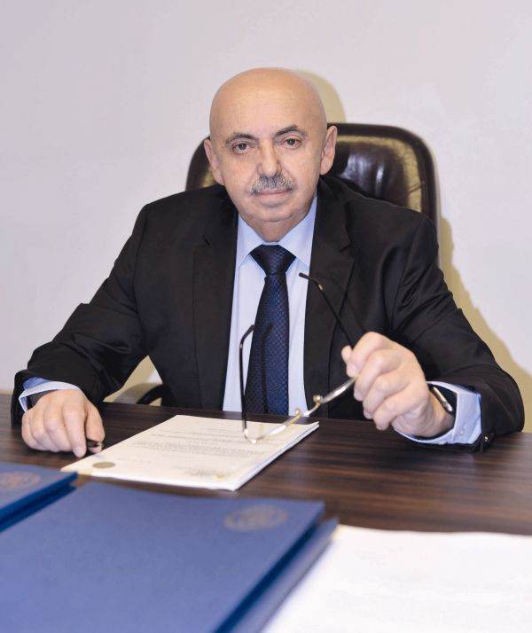 "Indiferent de context, misiunea notarului public rămâne aceeaşi: garantarea siguranţei circuitului civil şi a dreptului de proprietate"