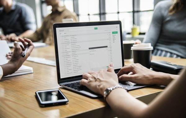 Protecţia mediului, afectată de accesibilitatea restrânsă a Registrului beneficiarilor finali ai unor companii