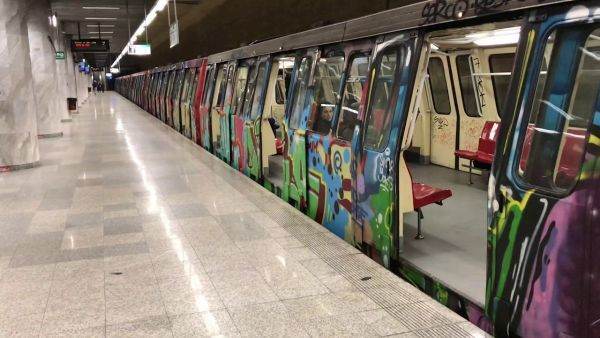 Circulaţia trenurilor de metrou se desfăşoară conform graficului