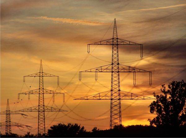 Preţul maxim al energiei electrice - 805,48 lei/MWh