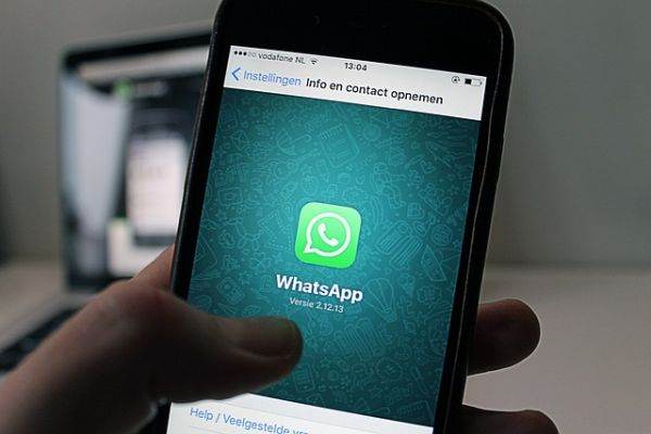 Utilizatorii WhatsApp vor putea utiliza servere proxy pentru a accesa serviciile platformei, în ţările unde acestea sunt blocate
