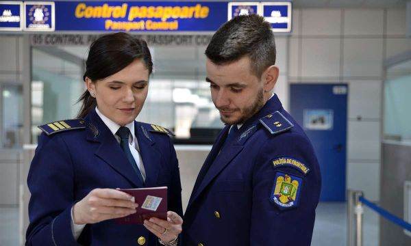 Trafic crescut la ieşirea din ţară la graniţa cu Ungaria