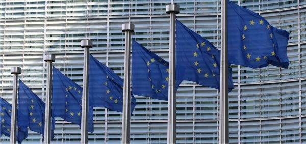 Sute de voturi suspecte în rezoluţiile privind relaţiile UE cu Qatar, Maroc şi Azerbaidjan