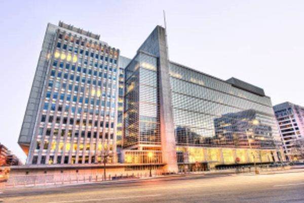 Economia mondială ar putea intra în recesiune în 2023