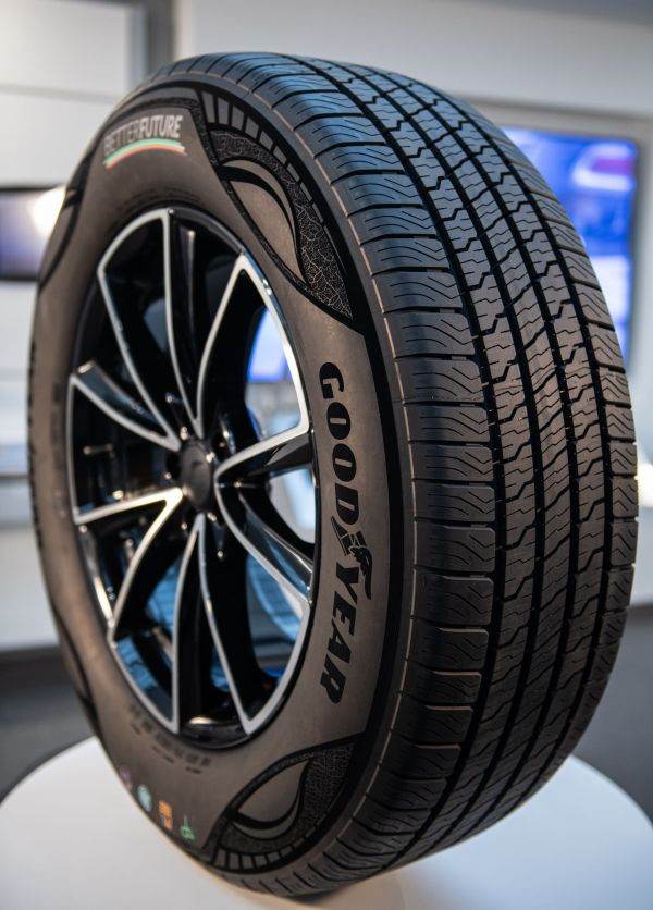 Goodyear anunţă un model de anvelopă realizată 90% din materiale sustenabile, deja aprobată pentru şosele