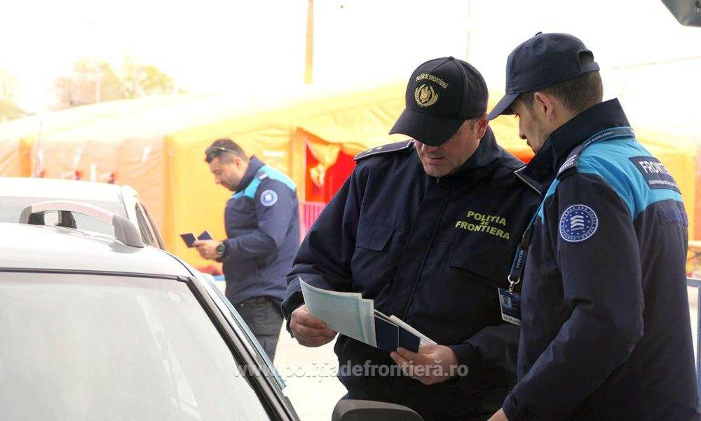 Peste 7.400 de cetăţeni ucraineni au intrat ieri în ţara noastră