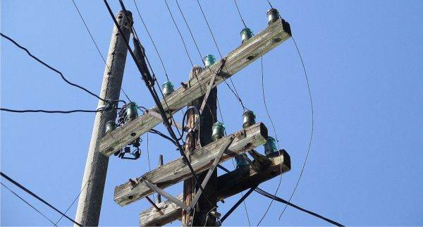 Preţul maxim al energiei electrice - 983,75 lei/MWh