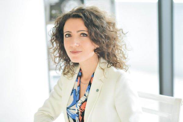 Alexandra Smedoiu, Partener, Deloitte România, Lider al Serviciilor de Consultanţă pentru sectorul Imobiliar