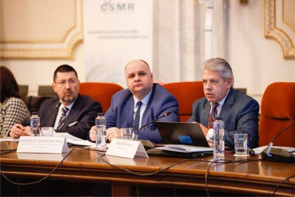 Laurenţiu Mihai (OSMR), Corneliu Buicu (Camera Deputaţilor) şi Dan Zaharescu (OSMR)