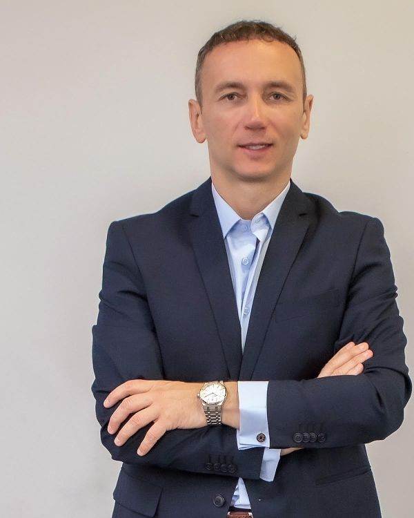 Proprietarul VeroTherm investeşte în 3 fabrici noi pentru producţia de polistiren şi mortare uscate