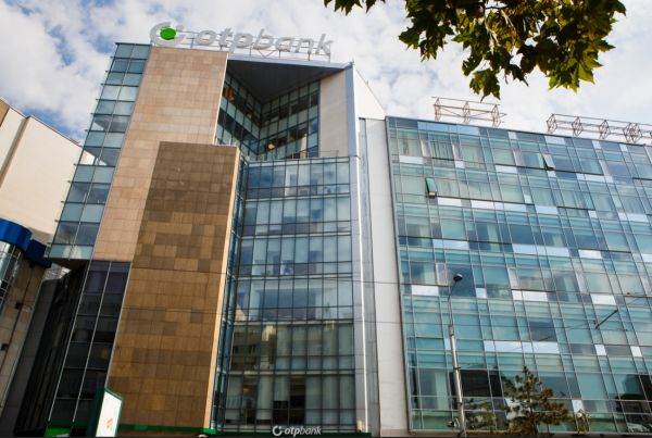 OTP Bank continuă să susţină antreprenorii locali şi în 2023, prin programul IMM Invest Plus