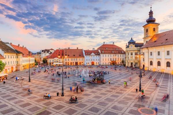 Vacanţa de schi a copiilor a dublat numărul rezervărilor la cazare în România, faţă de anul trecut