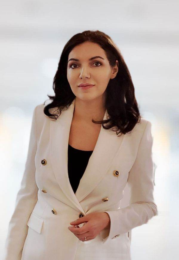 Elena Georgescu, fondator şi CEO True People