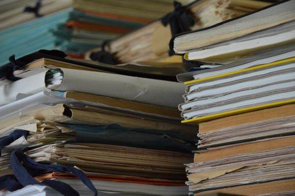 Ministerul Educaţiei: Portofoliul educaţional cuprinde documente relevante pentru rezultatele învăţării elevilor