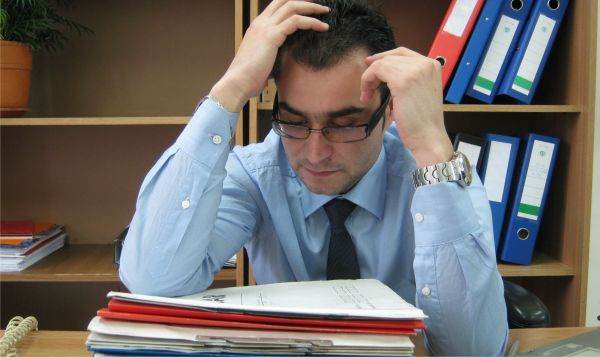 Reducerea birocraţiei şi sprijinul pentru creşterea competitivităţii IMM-urilor - priorităţi ale Comisiei Europene