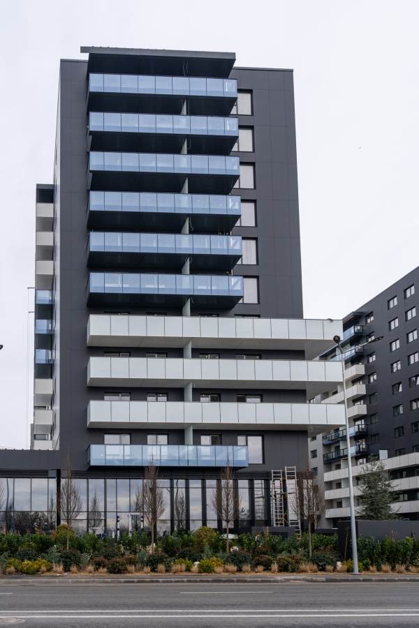 Studiu Eden Capital: Preţuri mai mari pentru locuinţele de la periferie şi zonele limitrofe