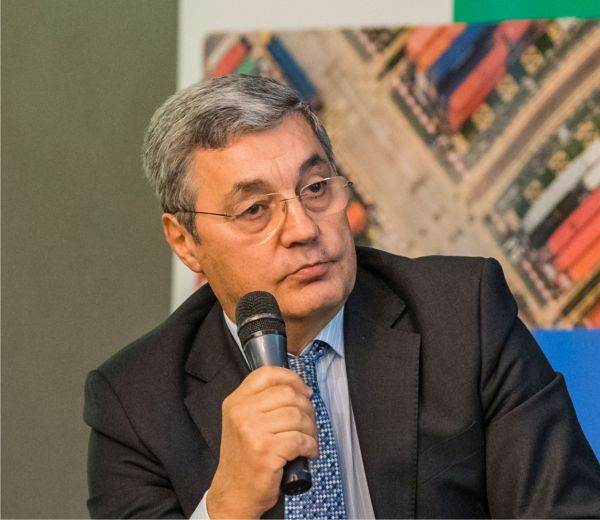 Stere Farmache, FRC: "Pentru bursele din Europa Centrală şi de Sud-Est s-ar potrivi mai bine o alianţă, decât piaţa unică"
