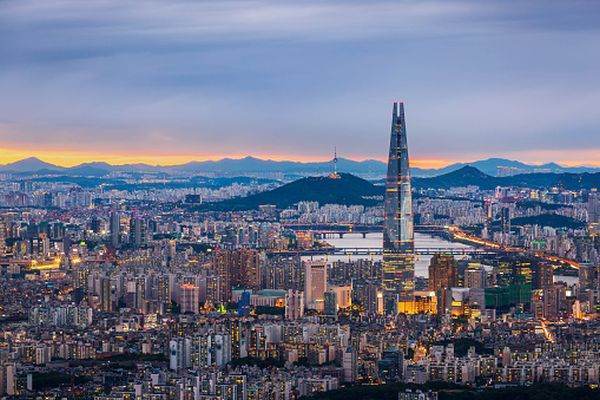 Seul, Tokyo şi Washington cer trimiterea acasă a lucrătorilor nord-coreeni din străinătate