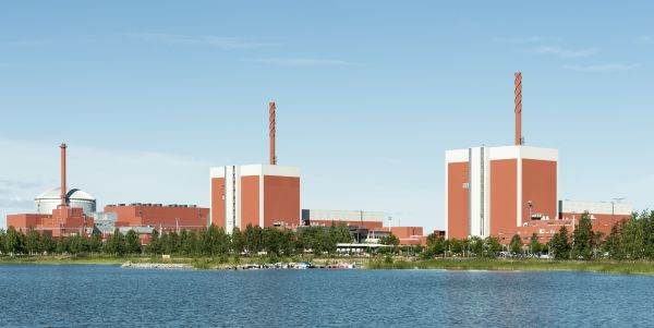 Finlanda a pus azi în funcţiune reactorul nuclear Olkiluoto 3