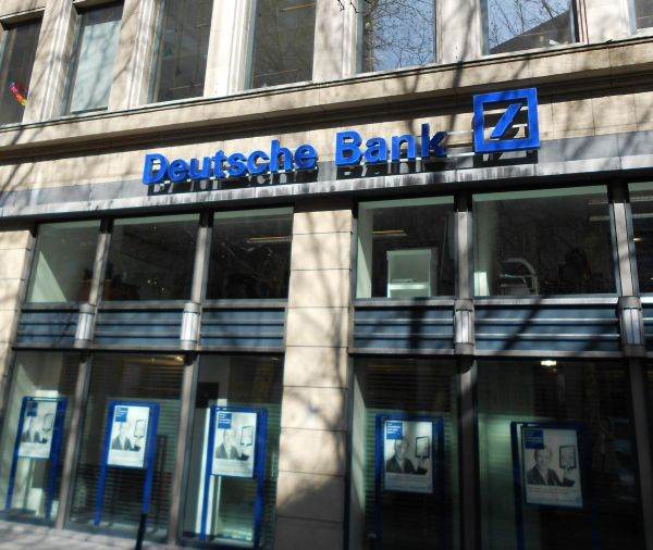 CEO-ul Deutsche Bank: "Riscul unei crize financiare de sistem în UE, ca în 2008, este extrem de slab"