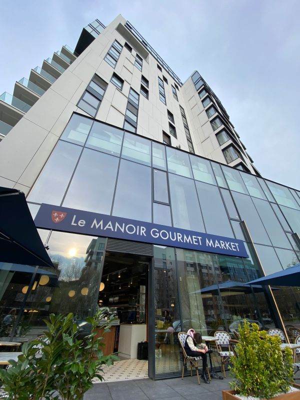 Concept gourmet deschis în cadrul One Herăstrău Towers, cu o investiţie de 1 milion de euro: Le Manoir Gourmet Market