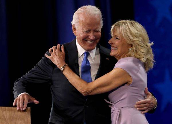 SUA: Cuplul Biden a câştigat aproximativ 579.000 de dolari în 2022