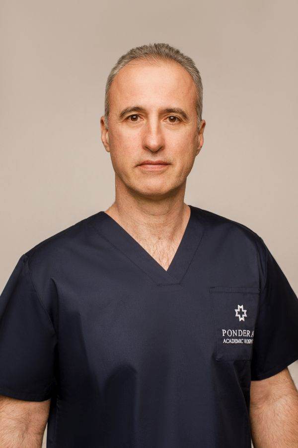 Dr. Vlad Predescu, Chirurg de Excelenţă în Chirurgie Ortopedică, Ponderas Academic Hospital