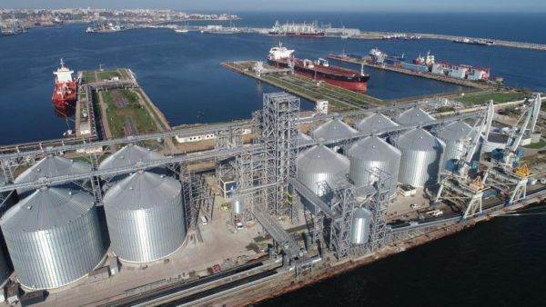 Traficul de mărfuri în portul Constanţa a crescut în primul trimestru al anului 2023