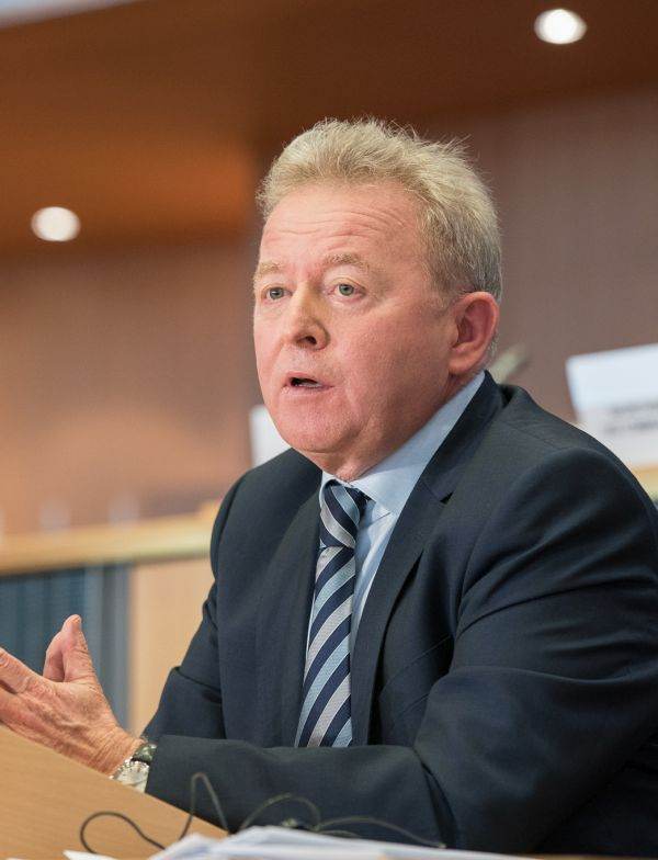 Comisarul UE pentru agricultură crede că se va ajunge la un acord în privinţa tranzitului cerealelor