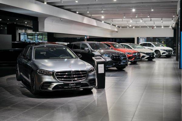 Jumătate dintre vânzările de automobile Mercedes-Benz ale Autoklass vor fi reprezentate de vehicule electrice 