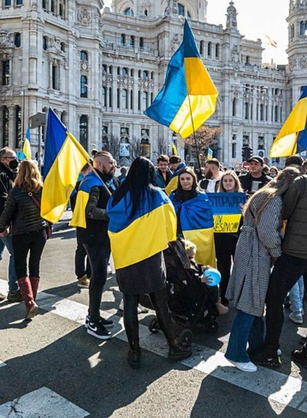 Rusia îi va deporta pe locuitorii regiunilor ucrainene care nu adoptă cetăţenia rusă