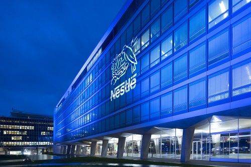 Nestle România şi Junior Achievement continuă proiectul "Succesul tău profesional" 