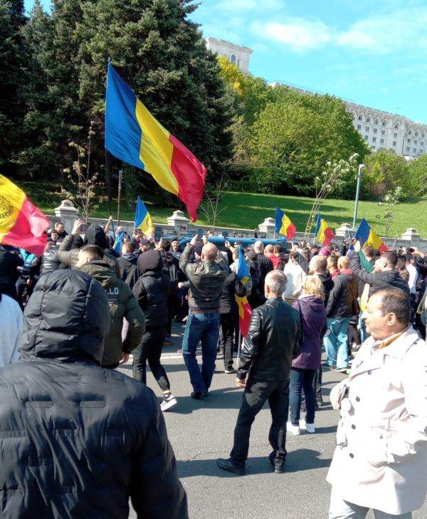 Violenţă sub semnul AUR