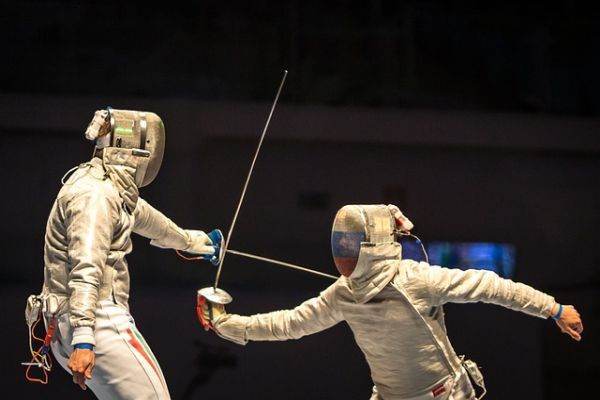 CSM Olimpia Satu Mare a câştigat titlul de campioană naţională la spadă pe echipe