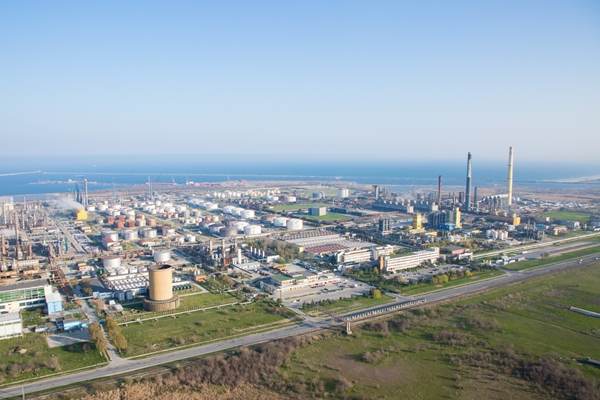 Rompetrol Rafinare raportează o cifră de afaceri de 1,3 miliarde de dolari