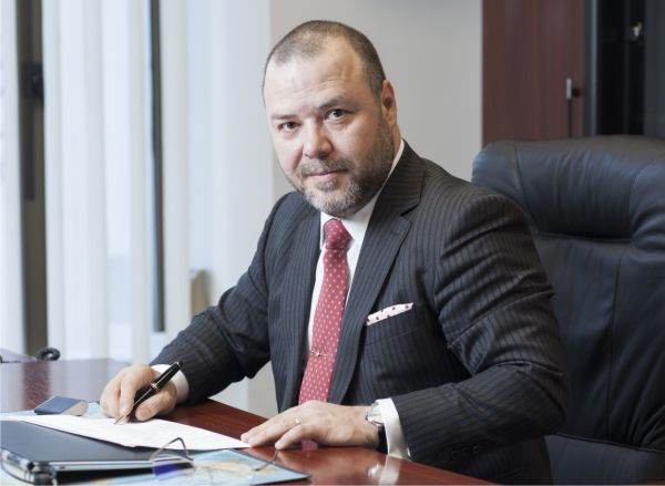 "Creditarea în CHF a fost o încercare cu costuri mari şi pentru bănci şi pentru clienţi"