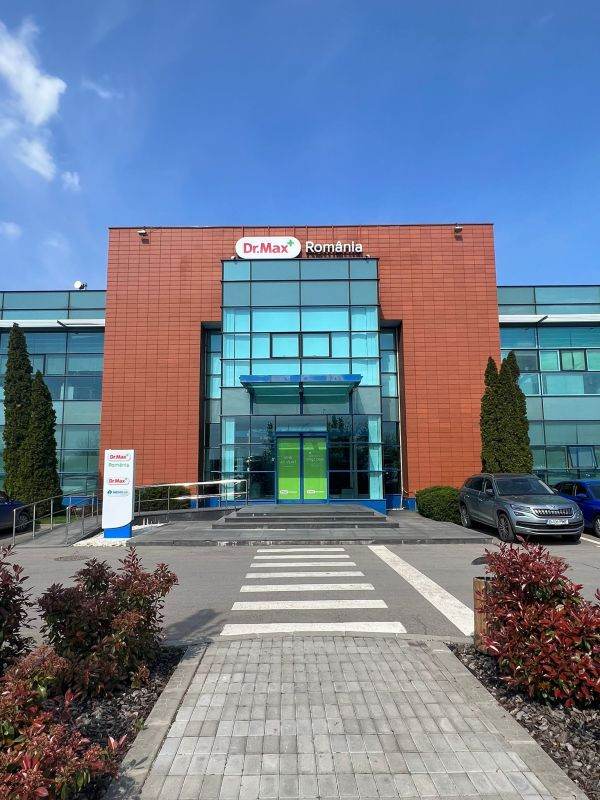  Dr. Max România, parte a Dr. Max Group, a achiziţionat operaţiunile de retail şi distribuţie ale Gedeon Richter