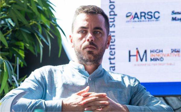 Vlad Mihălăchioiu, RBC: "Poate să existe un program naţional prin care business-urile să meargă la doctor o dată pe an"