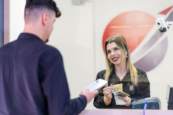 CreditAmanet: 6 avantaje ale serviciului Buy Back pentru mediu şi buzunarele clienţilor