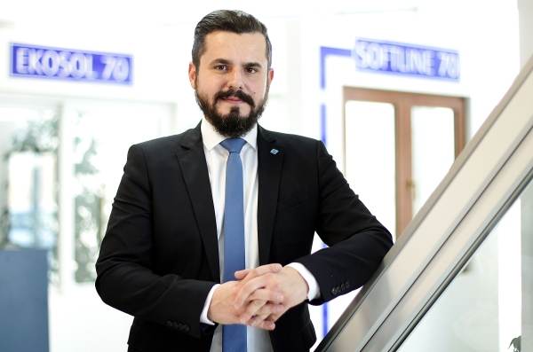 VEKA România îl numeşte pe Alexandru Oancea în poziţia de Marketing & Market Development Manager