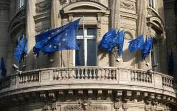 Fondul pentru modernizare al UE investeşte 2,4 miliarde de euro pentru a accelera tranziţia verde în şapte ţări UE