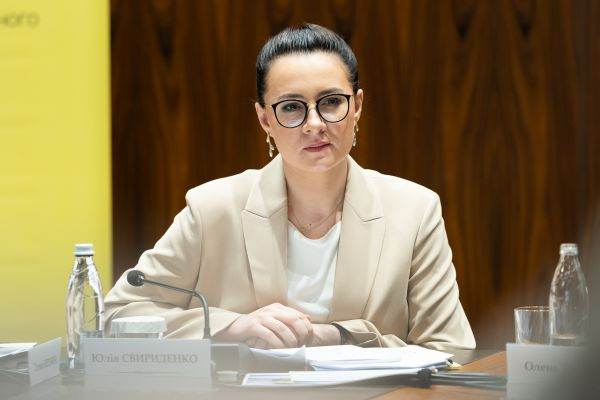 Iulia Sviridenko, vicepremier şi ministru al Economiei din Ucraina: "Guvernul va continua să se concentreze pe stabilizarea situaţiei din sectorul energetic şi pe rezolvarea problemelor logistice cu care se confruntă exporturile ţării". (Sursa foto: facebook / Iulia Sviridenko)