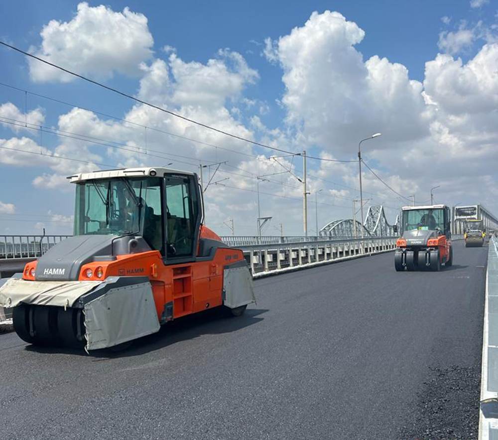 Circulaţia pe Podul Feteşti redeschisă pe ambele sensuri, taxa rămâne suspendată