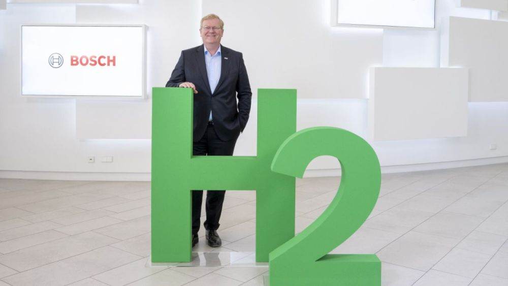În era hidrogenului: Bosch începe producţia de volum a modulului său pe bază de celule de combustie