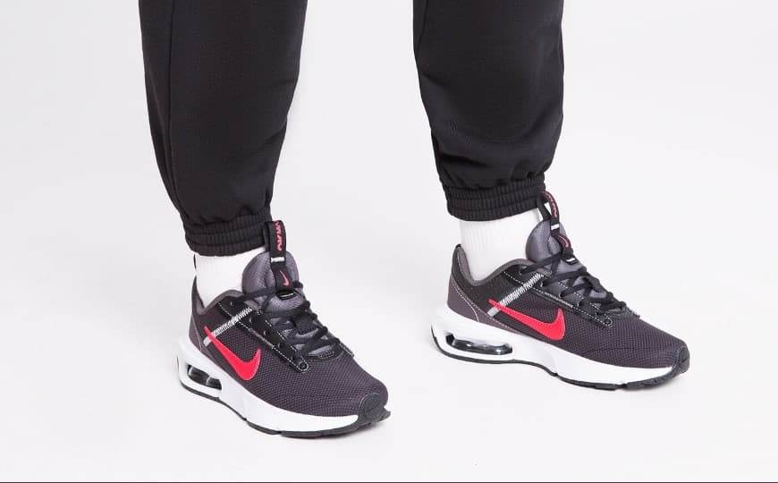 Pantofi sport pentru copii - la ce trebuie să fii atent?