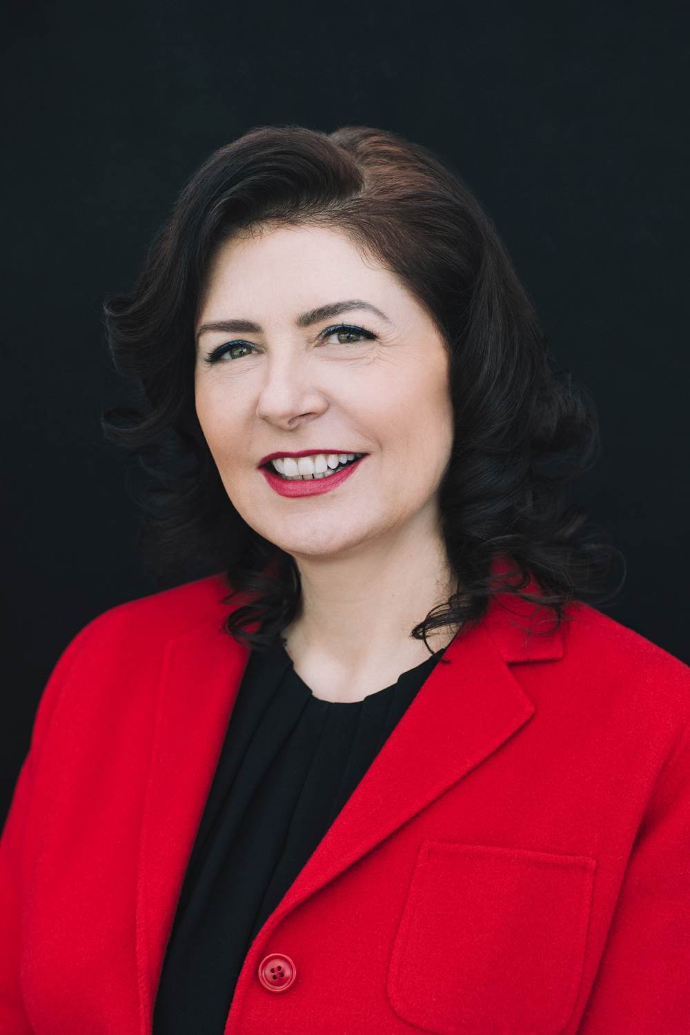 Antoaneta Curteanu, Vicepreşedinte Executiv Retail, UniCredit Bank